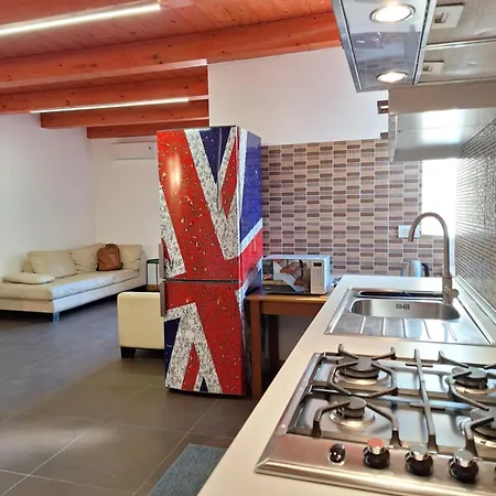 Casa Claudia アパート サレルノ